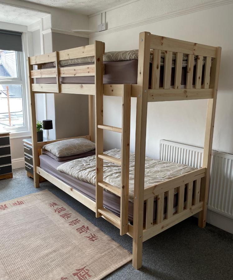 Breakers Guest House New Quay Εξωτερικό φωτογραφία