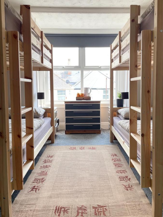 Breakers Guest House New Quay Εξωτερικό φωτογραφία