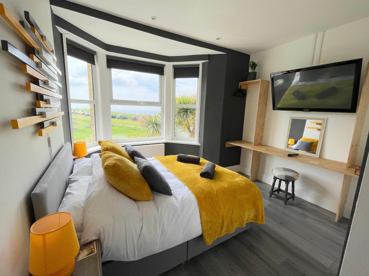Breakers Guest House New Quay Εξωτερικό φωτογραφία