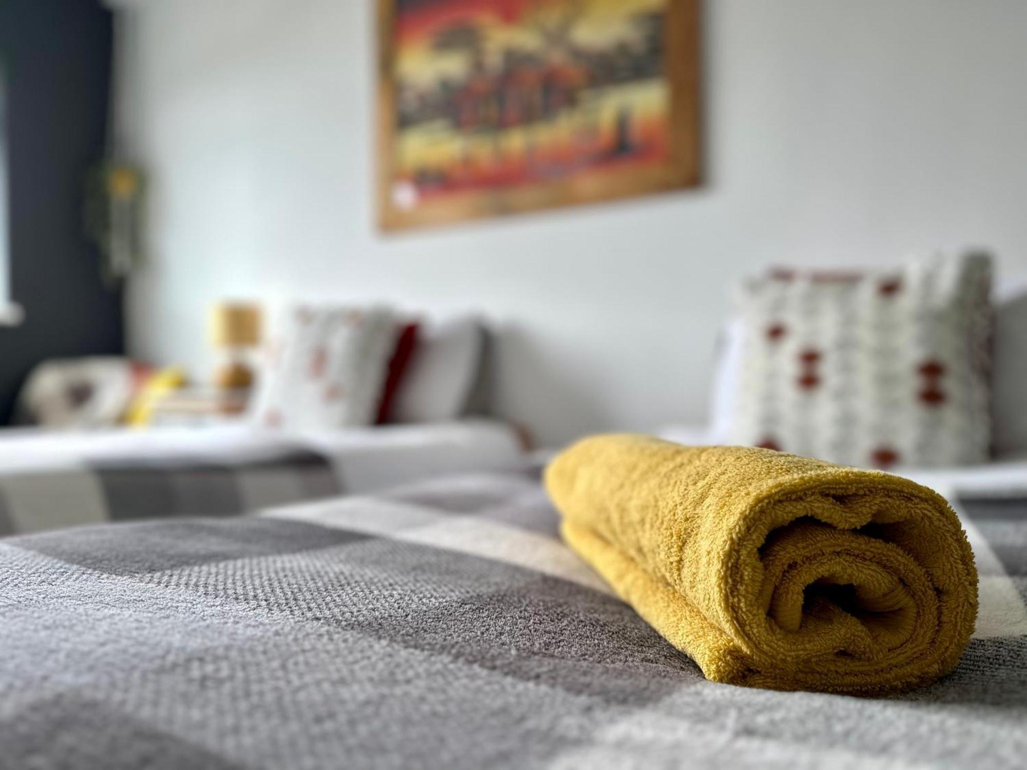 Breakers Guest House New Quay Εξωτερικό φωτογραφία
